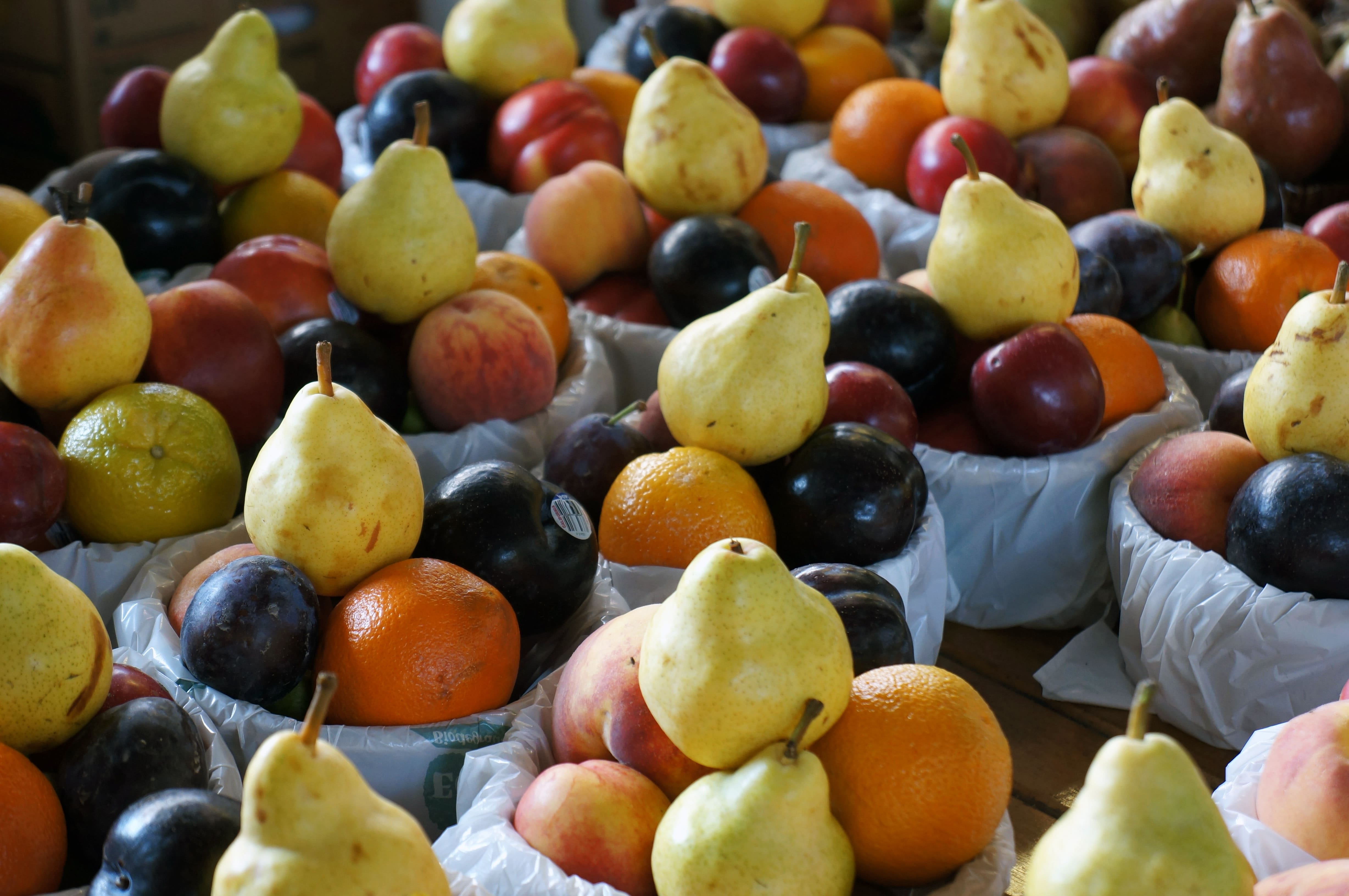 Jean Talon Covered Market fruits-min